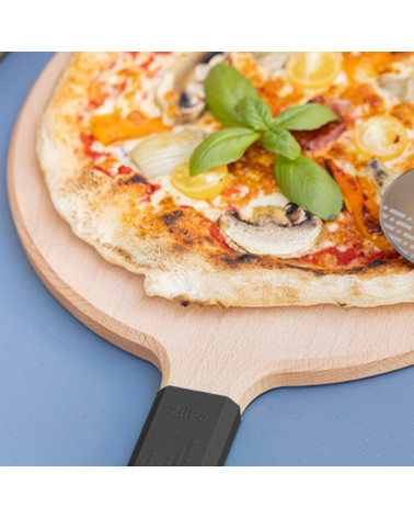 Sora • Wooden pizza board • Charbon